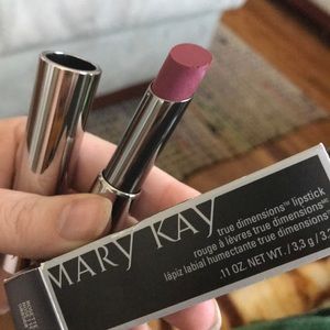 Rosette true dimensions lipstick